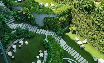 The Standard, Singapore