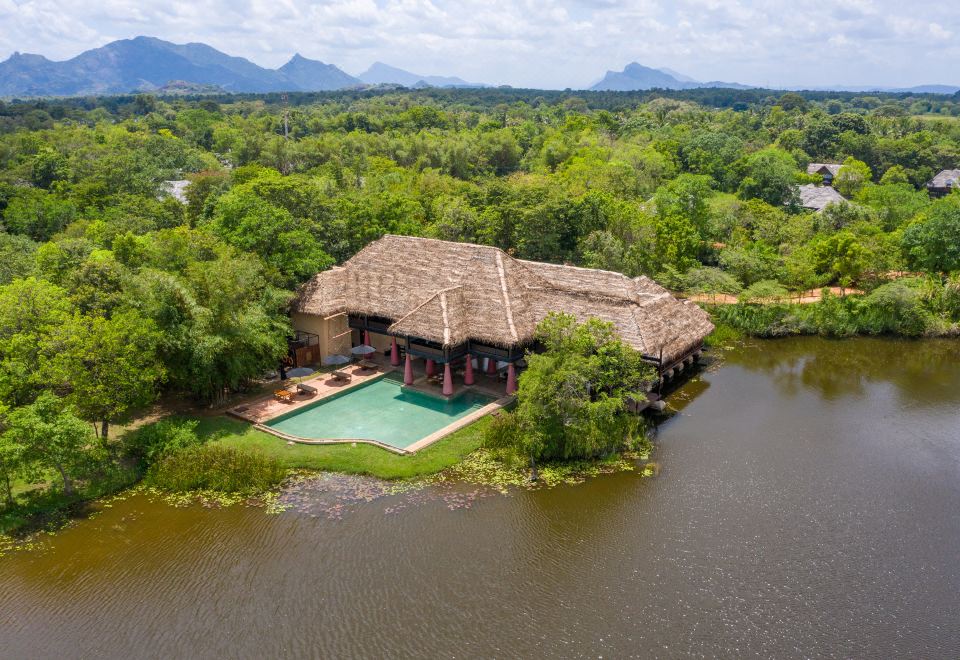 Hotel Jetwing Vil Uyana, A Luxury Reserve, Exterior, Hotel Exterior
