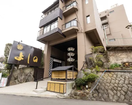 Hotel yoshino Hotels in Itō