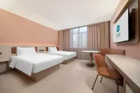 Hanting Hotel (Heihe Central Pedestrian Street Huafu Mall Store)