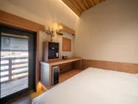 Erguna City Enhe Wanting Wangyuanshan Homestay - balcony