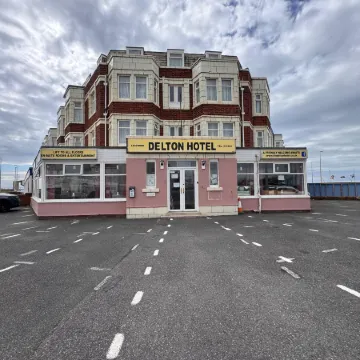 OYO Delton Hotel Blackpool Pleasure Beach