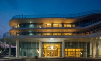 Huzhou Xisai Zhenyue Resort Hotel