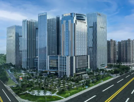 Quanzhou Grand Honor Hotel Отели рядом с достопримечательностью «Quanzhou Normal University»