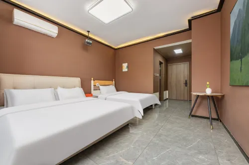 Fenglan Yasu Boutique Homestay (Zibo Wanda Guangchang)