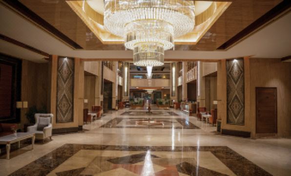 La Zona Continental Hotel