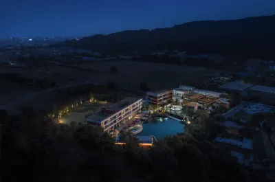 Meirenpu Resort Hotel Hotel in zona Baishui Shuixian Temple