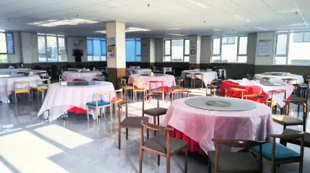 Rizhao Luka Residence Wellness Base Отели рядом с достопримечательностью «a ye shan feng jing qu»