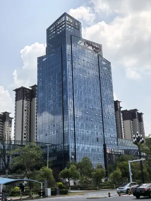 六安上河街希爾頓歡朋飯店 六安烈士陵園附近的飯店