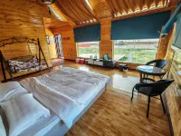 Hubian Xiaozhen Homestay