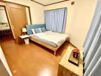 4 bedrooms, 2 bathrooms, 2 toilets, spacious house with convenient transportation