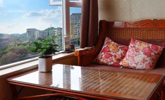 Habitat·Riverside View Homestay