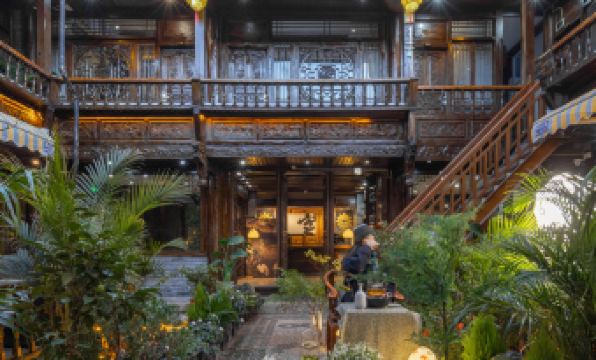 Lijiang Ancient Town and Road Inn (Sifang Street, Mufu, Dayan Ancient Town)