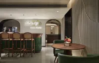 UrCove by Hyatt BeiJing Wangjing 798 Art zome - 4-Star
