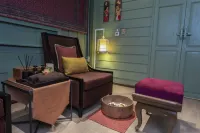 Suan Pa Khao Lom Homestay Hotels in Krok Phra