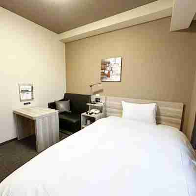 ホテルルートイン新城 Rooms