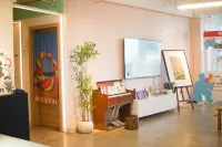 Phoenix Egg Youth Hostel - Hostels