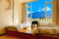 Ting Snow Inn - Inns