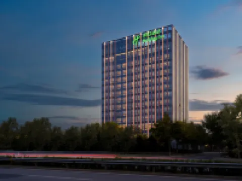 Holiday Inn Beijing Daxing Centre by IHG Hotels near Daxing