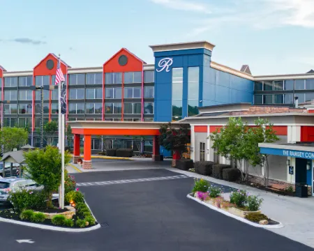 The Ramsey Hotel and Convention Center Pigeon Forge Hotels in Pigeon Forge