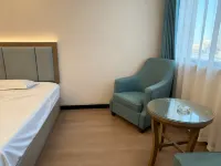 Hualong Hotel (Baiyin Jingtai Jingdian Avenue) - 2-Star
