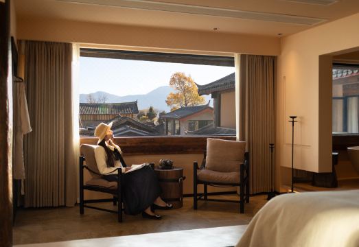 설산 뷰 이미지 1