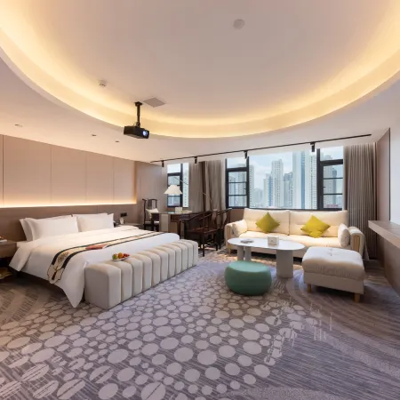 Changde Ziyuntian Hotel