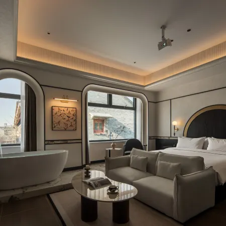 Fanhua Flower Hotel (Dingzhou Ancient City Chongwen Street)