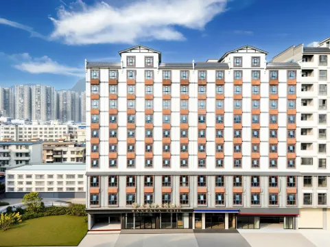 IMPERIAL DRAGON BAY MANDALA HOTEL