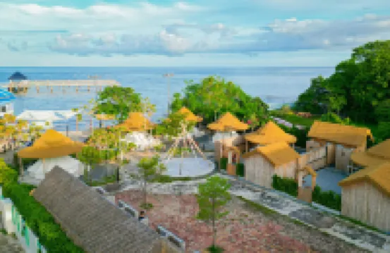 Bangsaen Villa Hotel Hotels near Laem Thaen