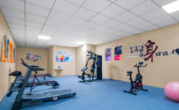 Yaduo Hotel (Wenming Road Binhe Qingcheng Branch)