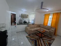 Mombasa bamburi stay by Apiyo โรงแรมใกล้Mombasa Marine National Park