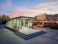 Home Inn (Dalian Xinghai Square Convention and Exhibition Center Metro Station Branch) Hotels near Shahekou District