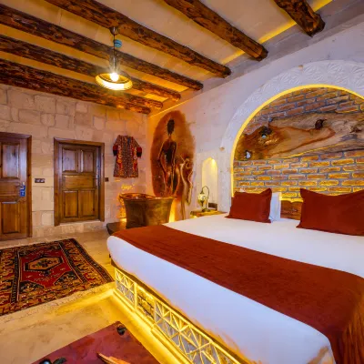 Historical Goreme House Hotels near Sunset/Sunrise/Balloons Highest View point in Goreme
