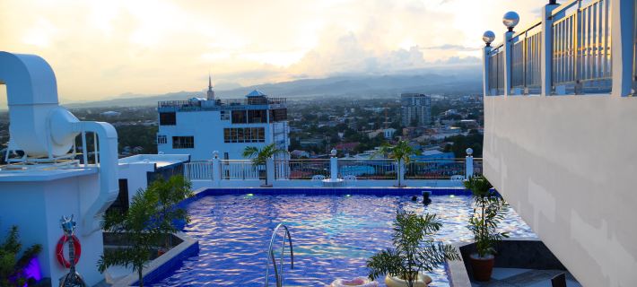 Stylish 1 Bedroom Unit at White Tower in the heart of Angeles City Ξενοδοχεία στην πόλη Άντζελες