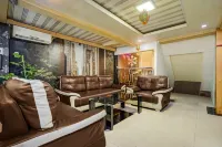 Townhouse Oak near Tugu Simpang Lima formerly GM Inn Hotel