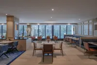 Hilton Geneva Hotel and Conference Centre