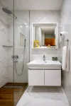 Qinn Hotel - Boutique