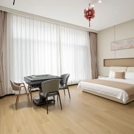 Chengde Longhua Lanyu Hot Springs Homestay (Qijia Hot Springs)