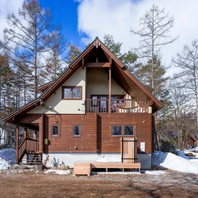 Up to 11 guests, ski base near Hakuba Echoland with BBQ — COCO VILLA Hakuba 02 八方池附近的飯店