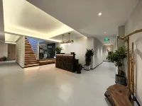E-Dome hotel