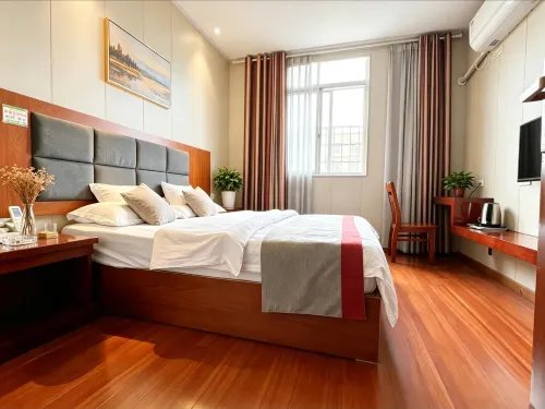 Guangshan Jinjiang Business Hotel