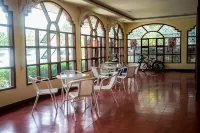 Yula Hotel Thatluang - Pet Friendly