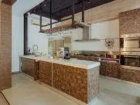 Lakeside Manor Villa Hotels near Yilan Sancing Temple