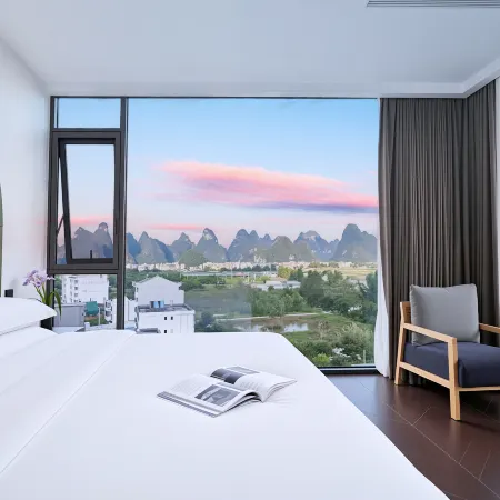 Yushan Jianshui Riverside Family Resort (Yangshuo Yulong River Ten-Mile Gallery)