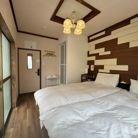 KIX House Waraku Hall 2 Отели рядом с достопримечательностью «Аутлет-центр Rinku Premium»