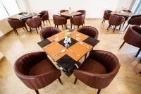 The Royal Palace Uttara - breakfast