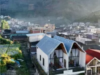 Zenith Villa Dieng Hotels in Wonosobo