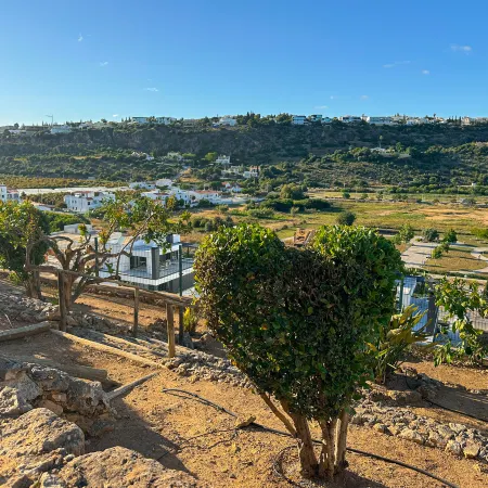 BnB Homes Villa Verde - swimming pool, marina view, BBQ and games room, garden