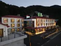 雲華·アートホテル廬山（廬山風景名勝区牯嶺街） - 新規開業